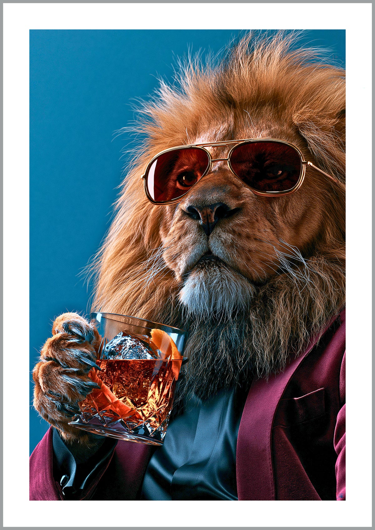 Lion Bar Print